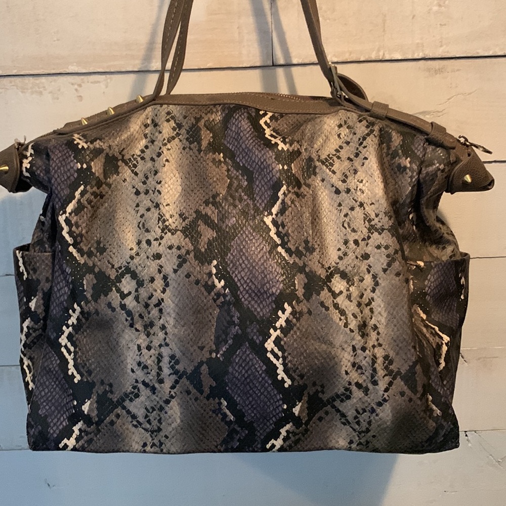 Rachel Roy Handbag - Picture 3 of 16